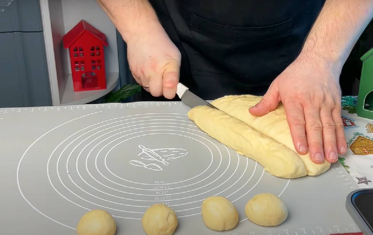 Пампухи з маком: рецепт української різдвяної випічки